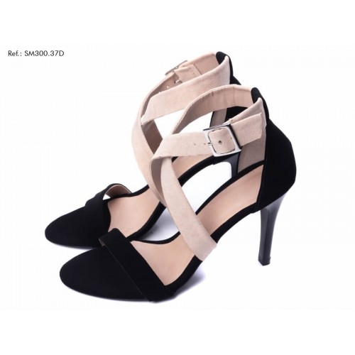 Sandália Feminina Sandália Feminina